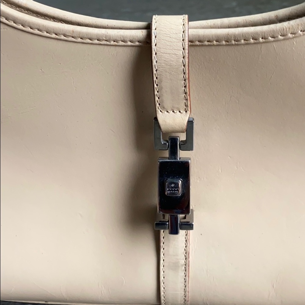 Vintage Gucci Purse - Picture 3 of 10